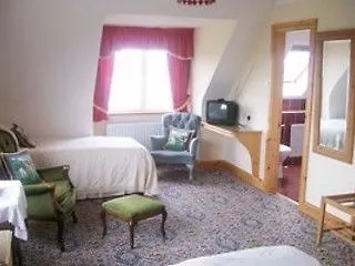 Ivy Rock House B&B-1