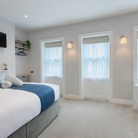 Number 31 Boutique Townhouse-2